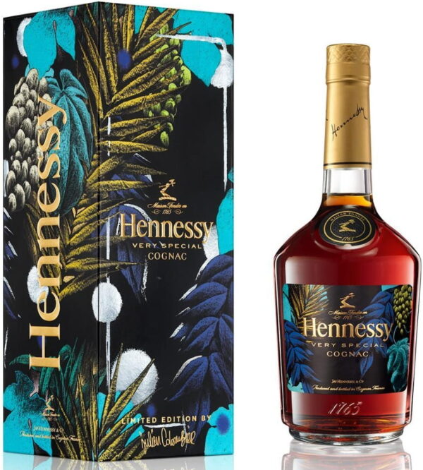 Koniak Hennessy VS Special Holidays 2021 Gift Box 40% 0,7l PROJEKT JULIENA COLOMBIER EDYCJA LIMITOWANA! NOWOŚĆ!
